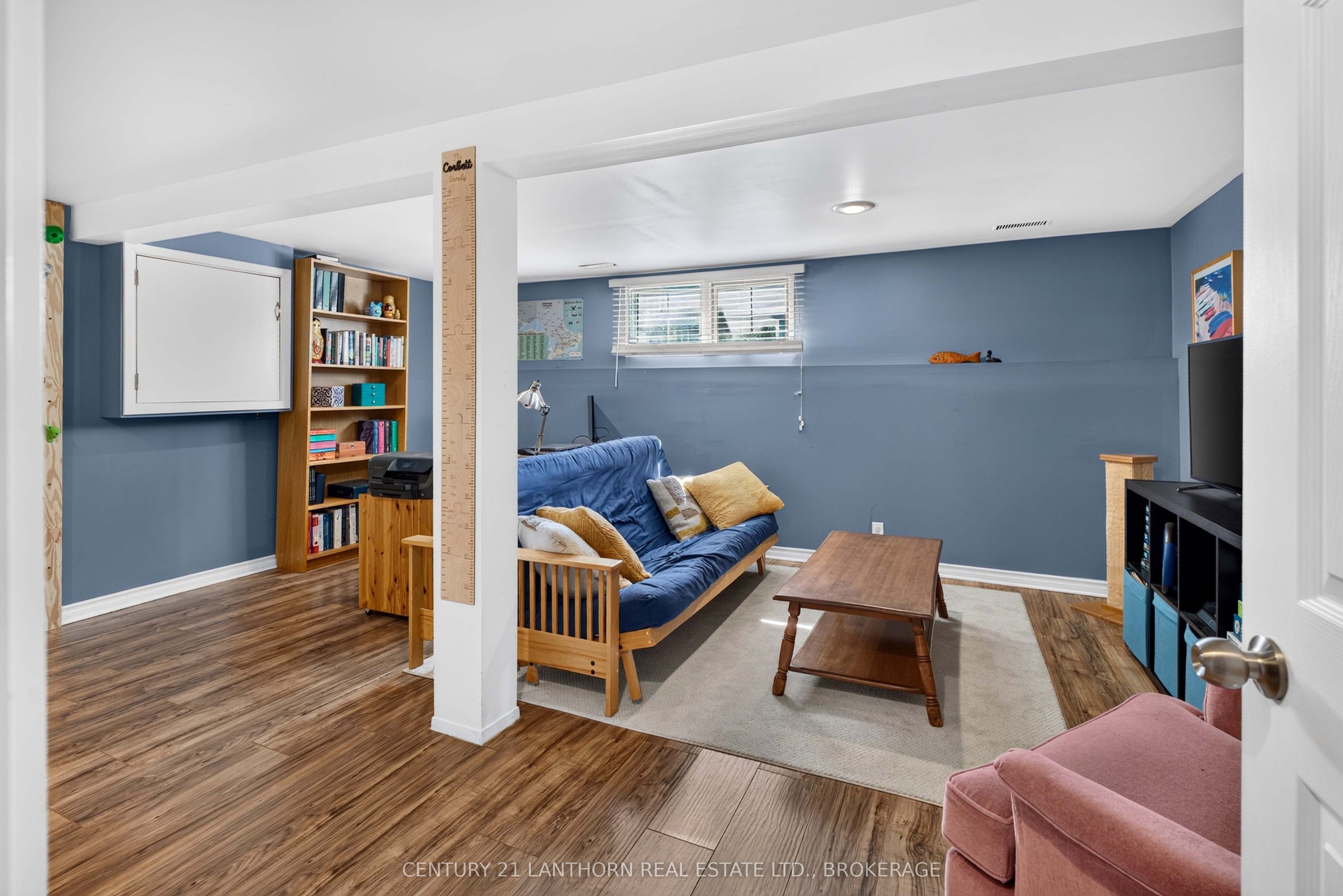 1006 Dillingham Street Property Photo 45
