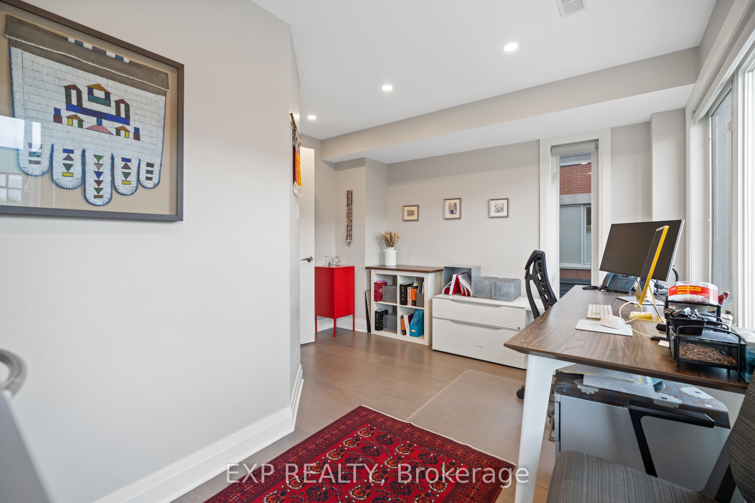 360 Ravenhill Avenue E Property Photo 20