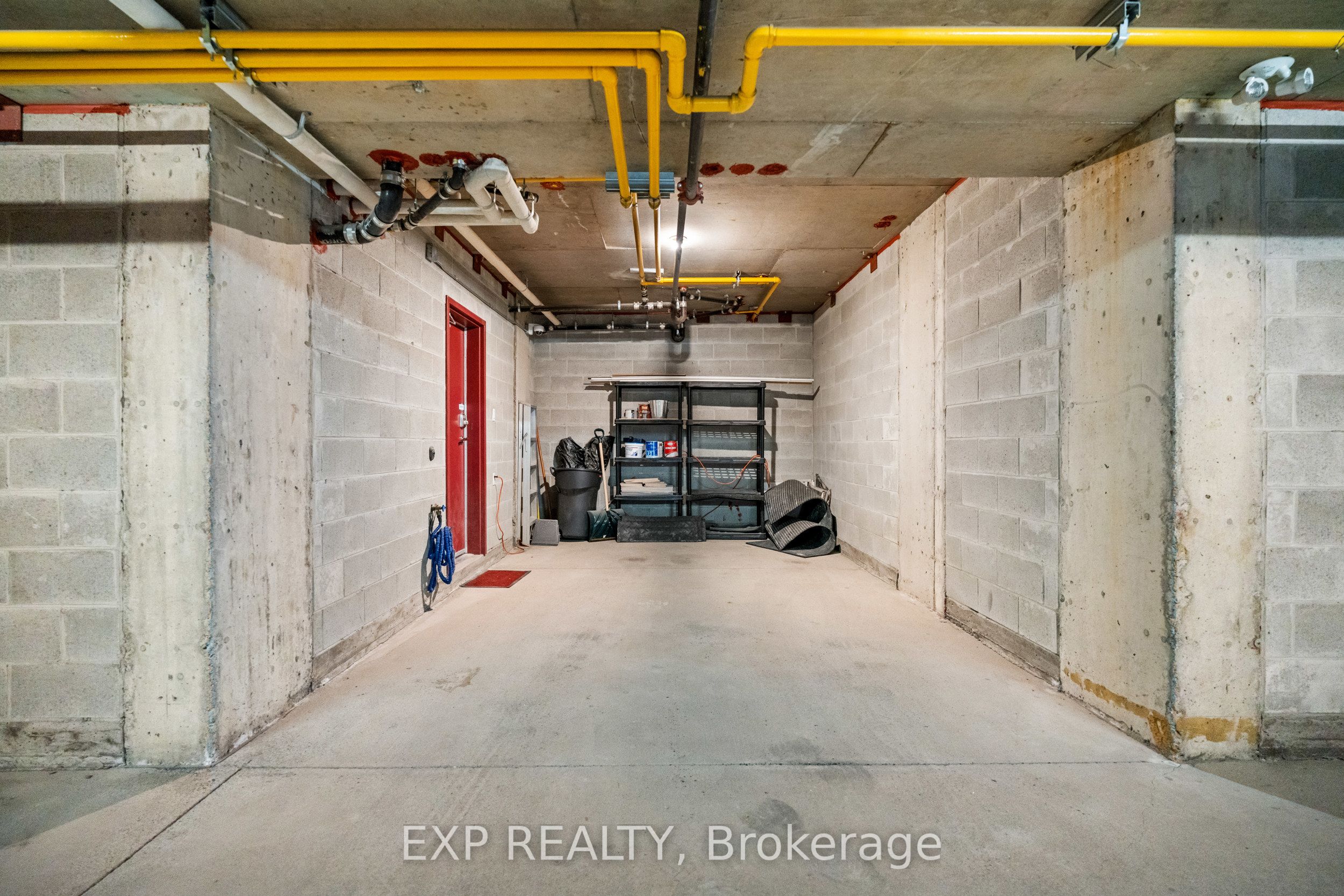 360 Ravenhill Avenue E Property Photo 38