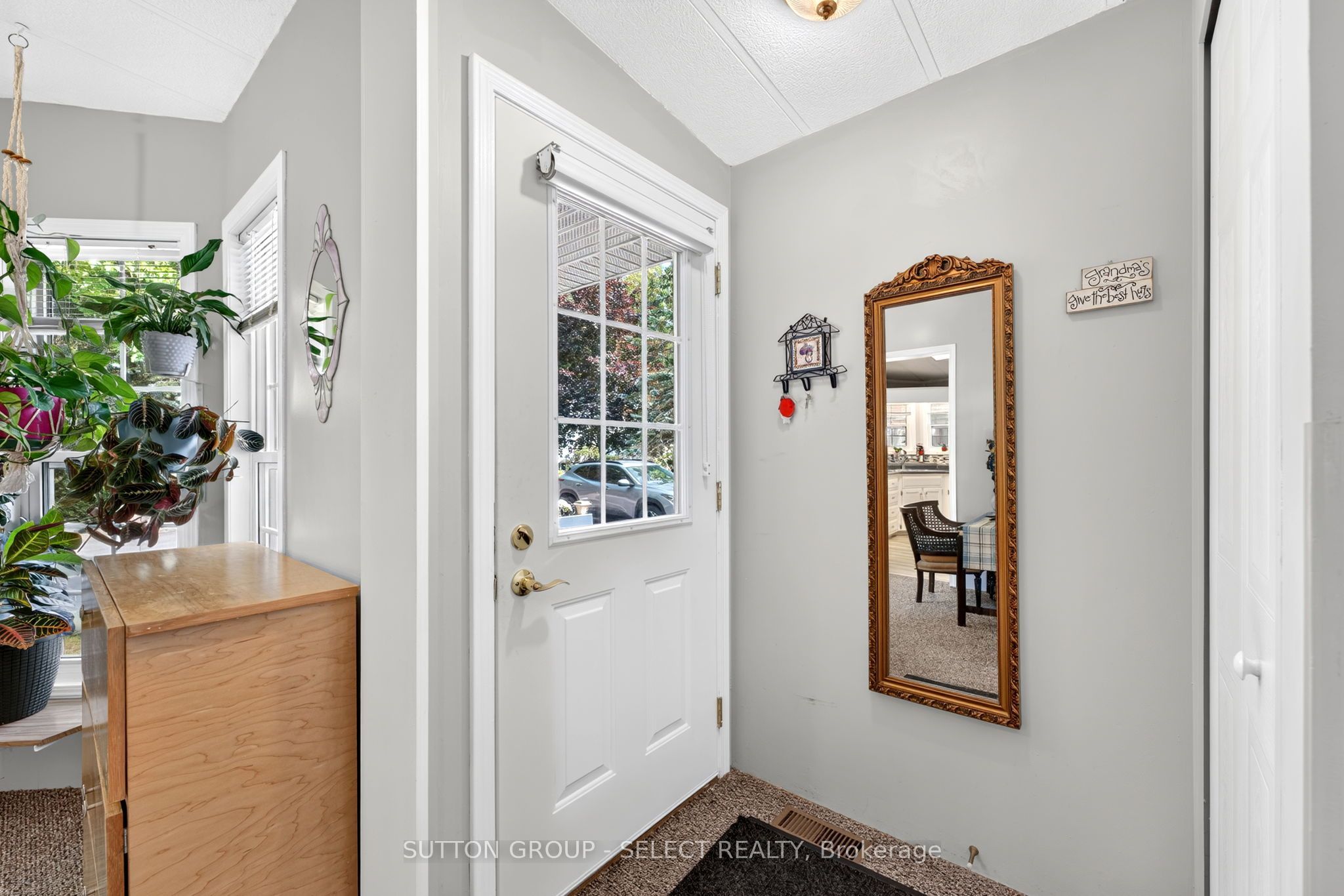 11 Huron Lane Property Photo 7