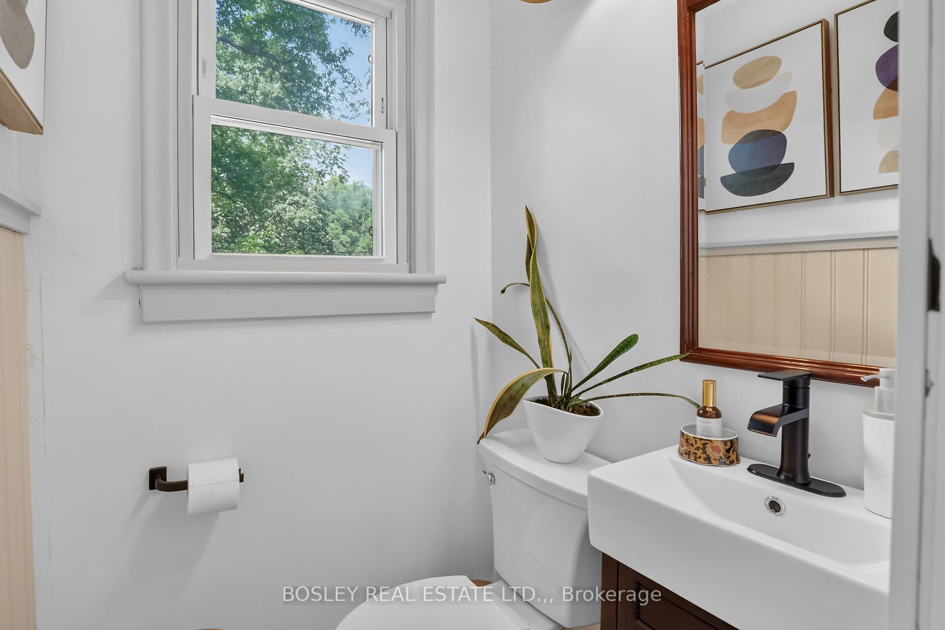 804 Bernard Avenue Property Photo 28