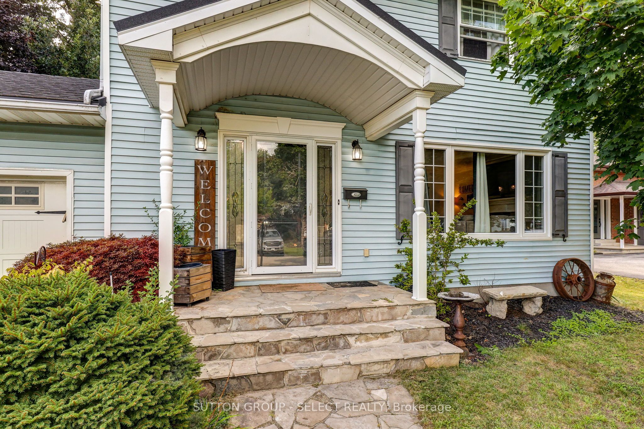 150 Dufferin Street Property Photo 3