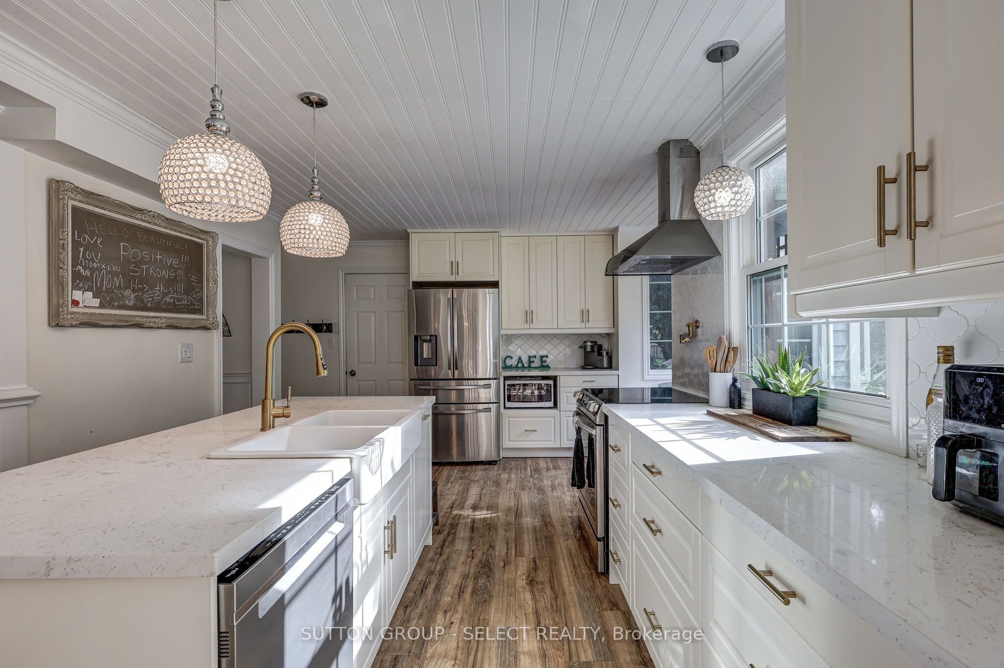 150 Dufferin Street Property Photo 16