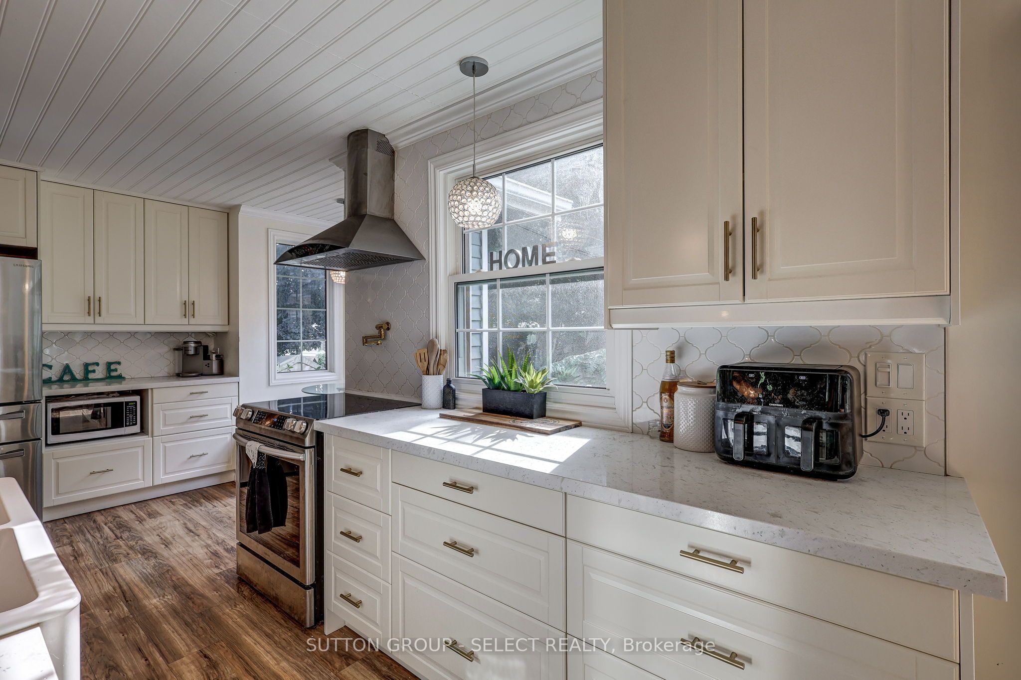 150 Dufferin Street Property Photo 17