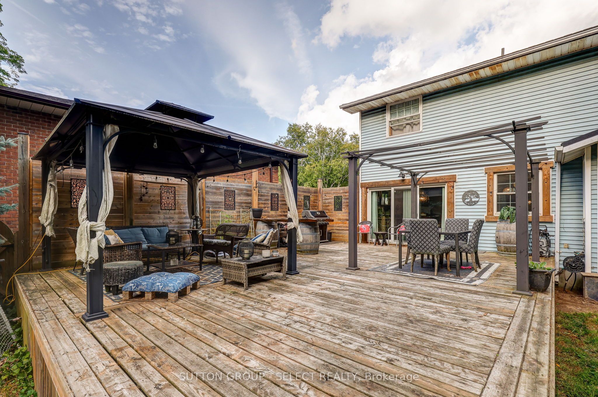 150 Dufferin Street Property Photo 43