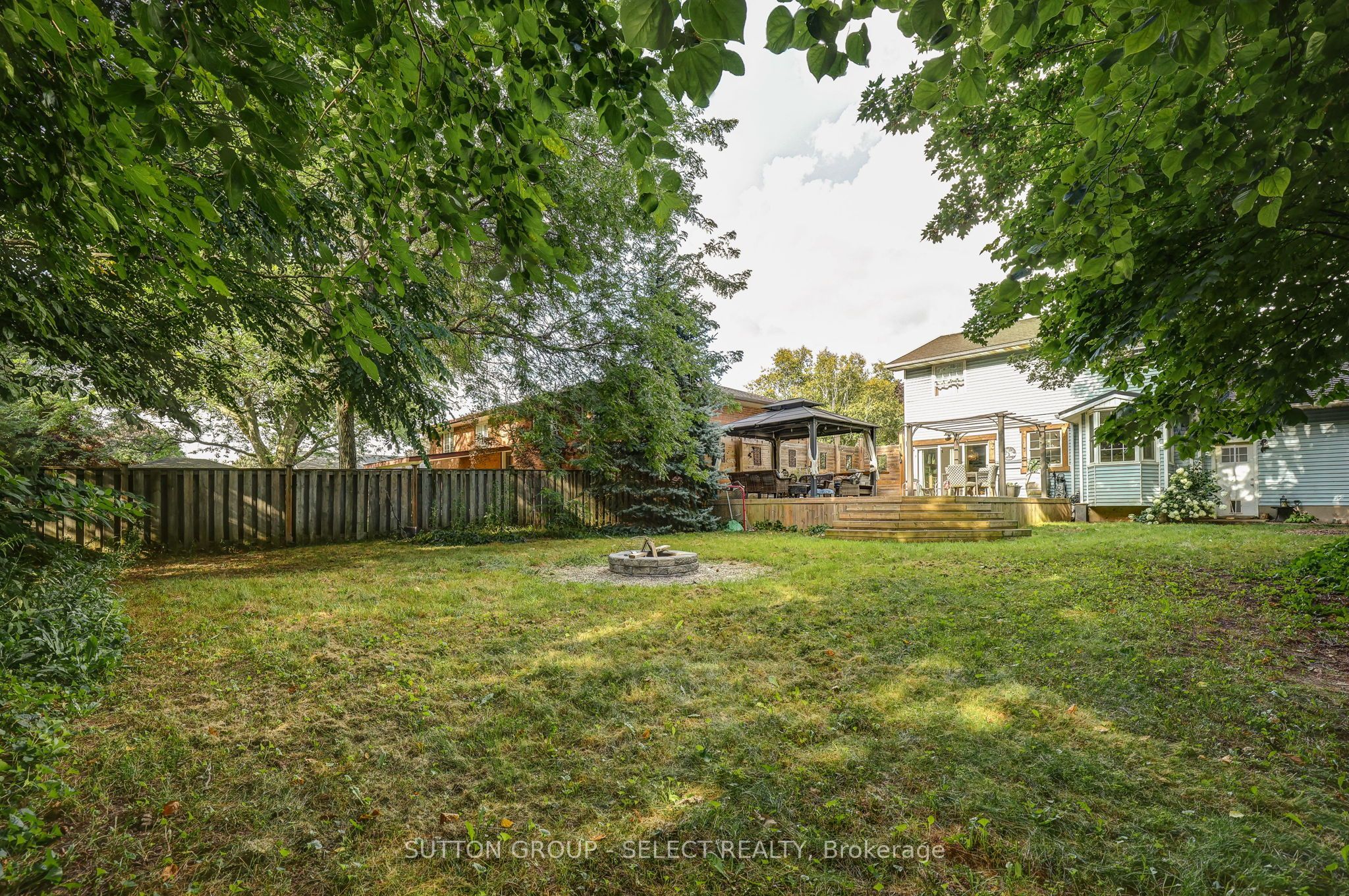 150 Dufferin Street Property Photo 45