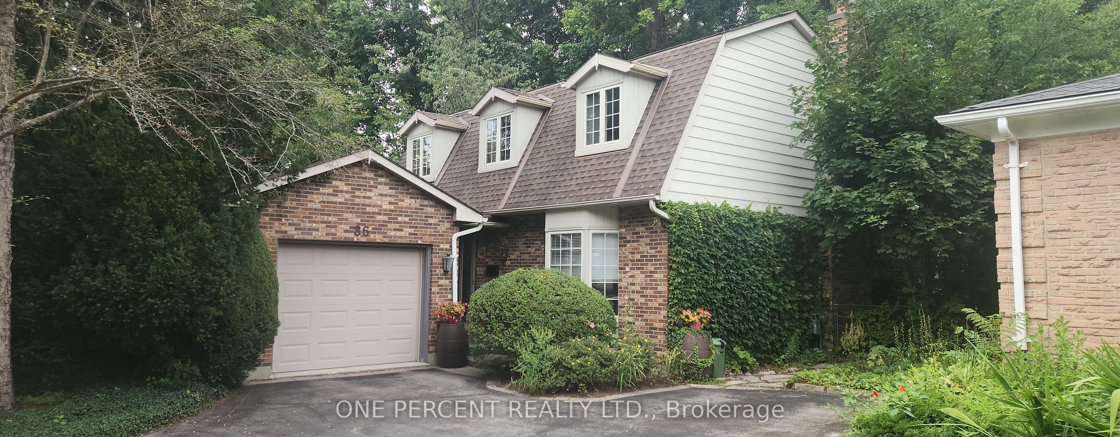 86 Haliburton Road Property Photo 1