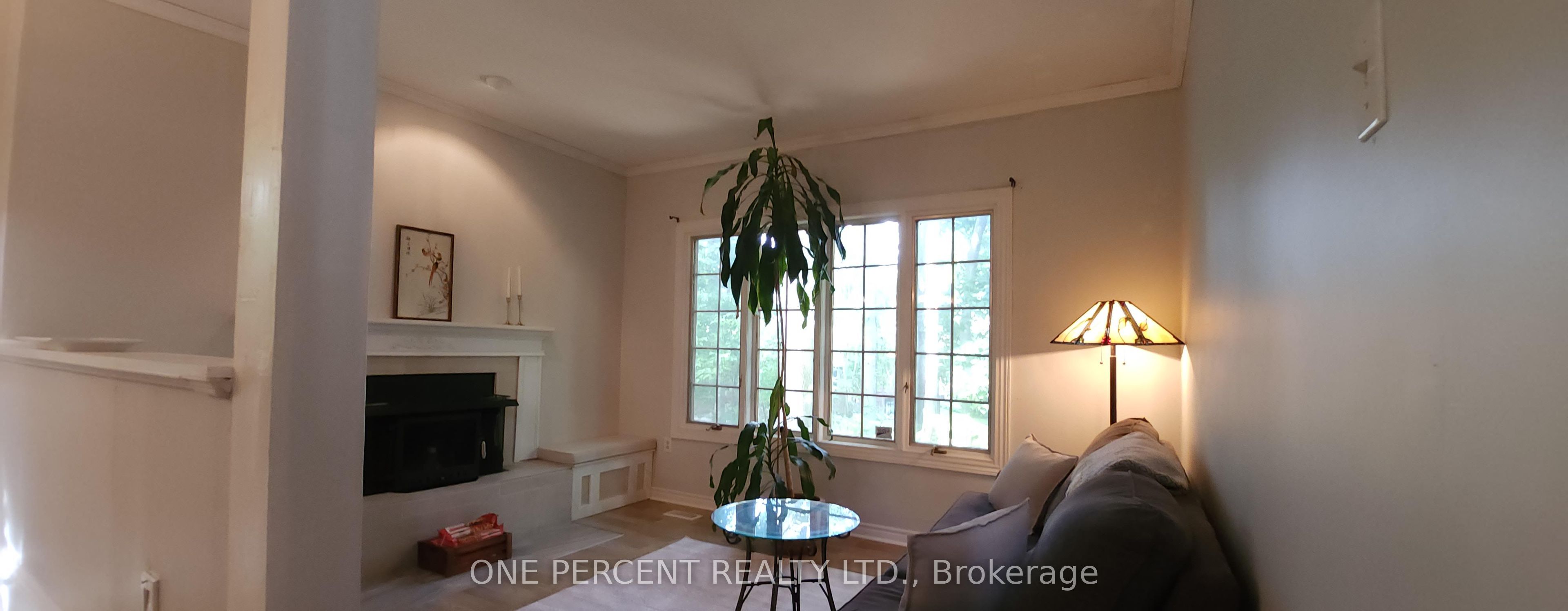 86 Haliburton Road Property Photo 10