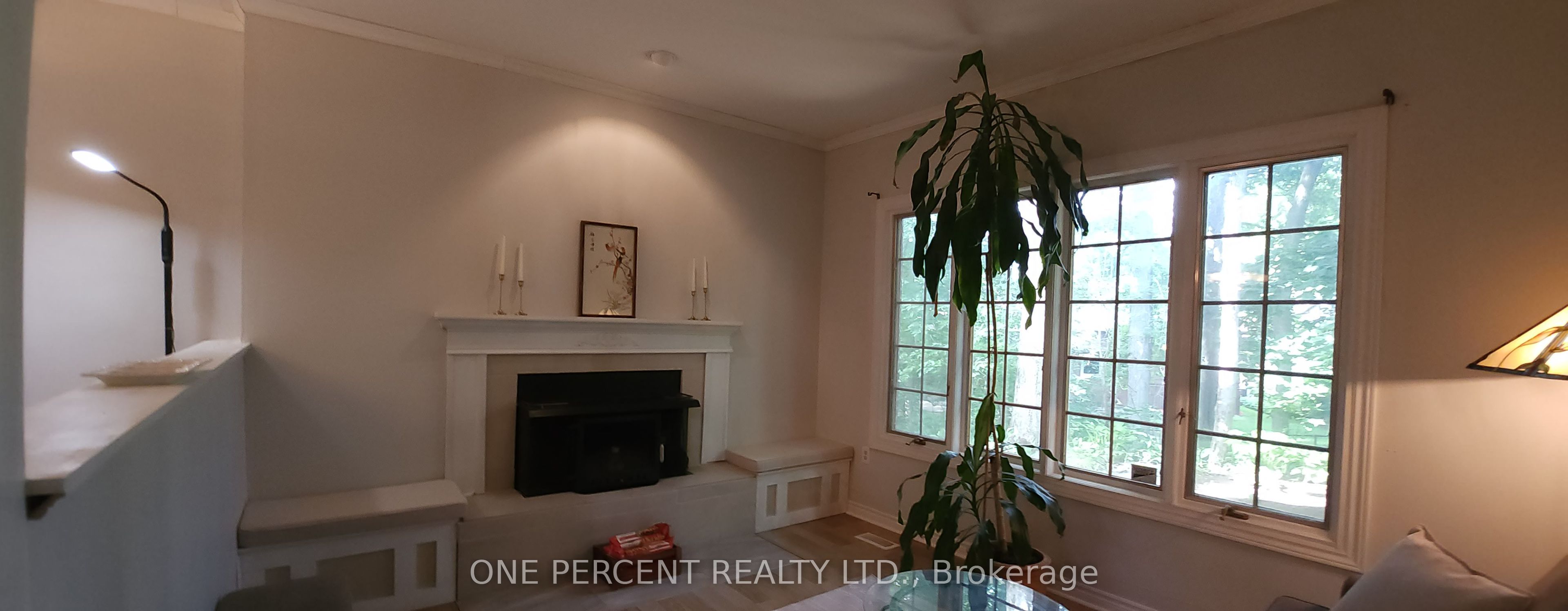 86 Haliburton Road Property Photo 12
