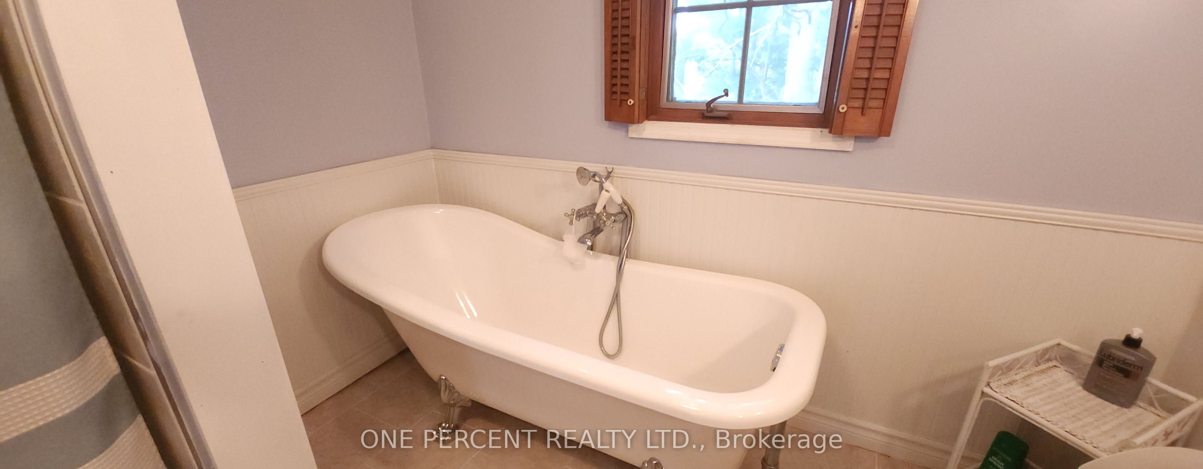 86 Haliburton Road Property Photo 28