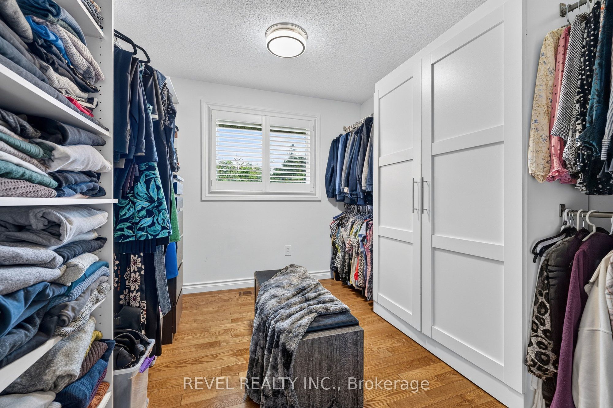 1036 Shellard Side Road Property Photo 24