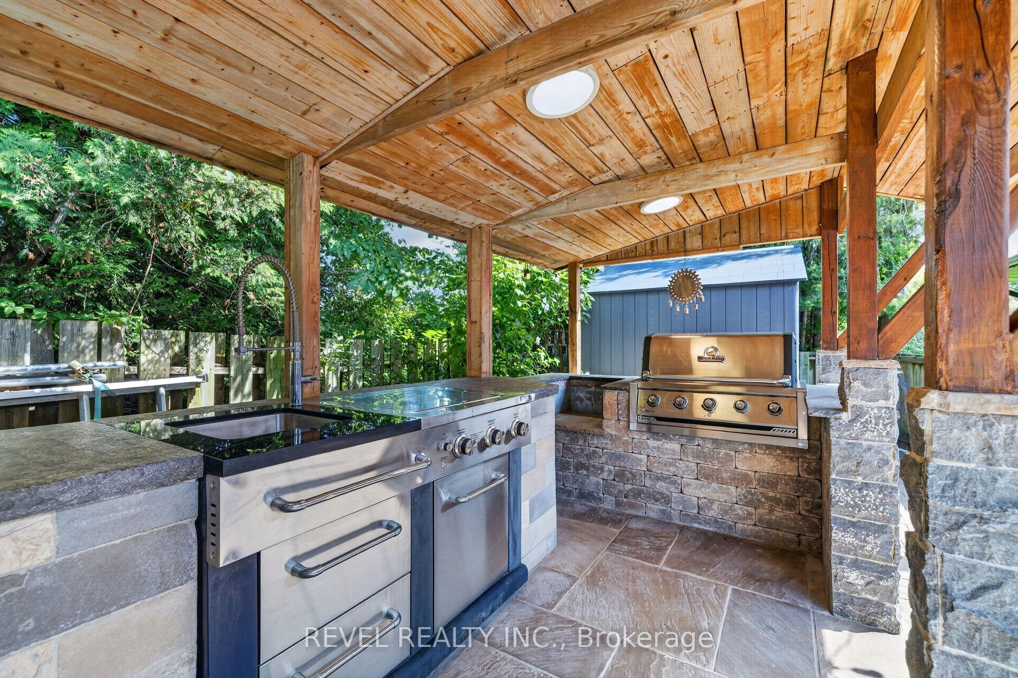1036 Shellard Side Road Property Photo 43
