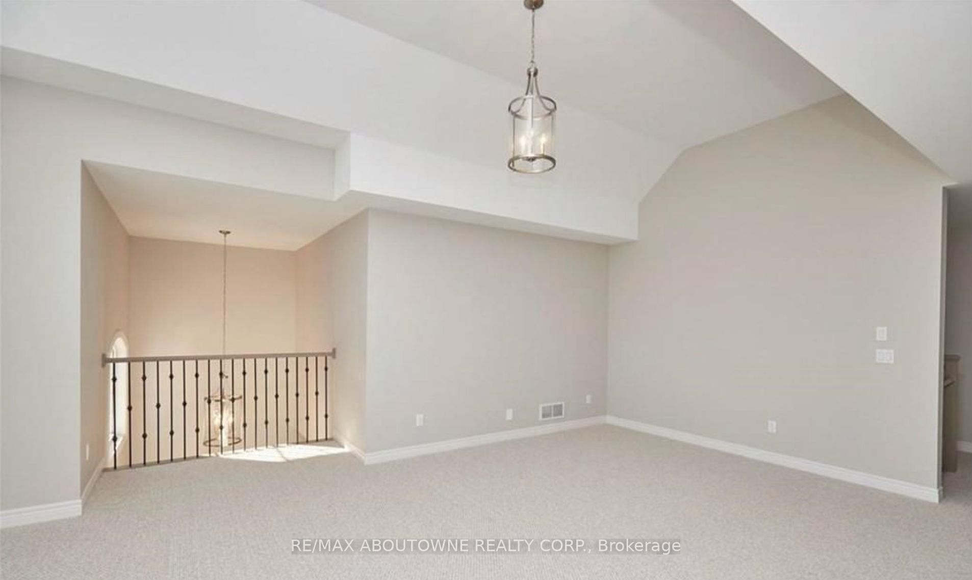 7563 Oldfield Road Property Photo 21
