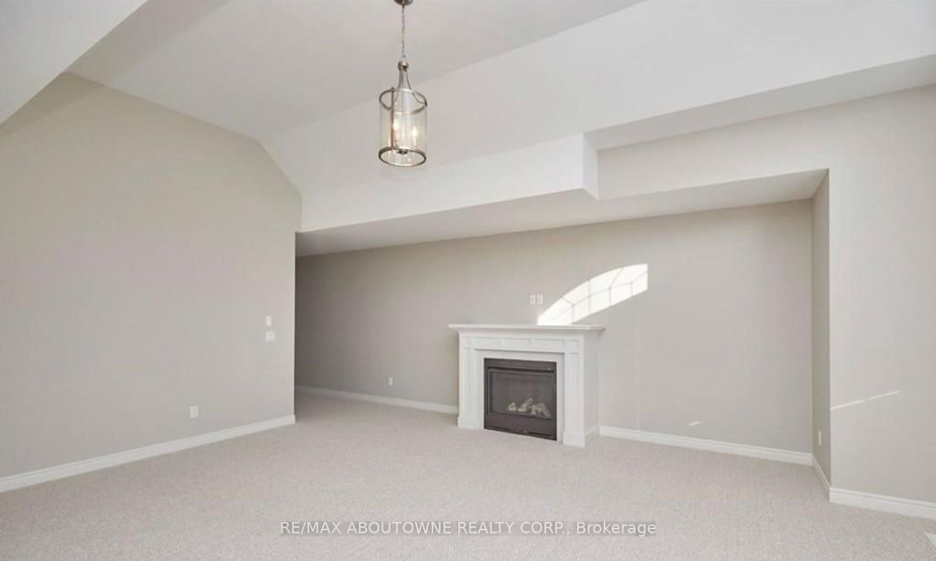 7563 Oldfield Road Property Photo 26