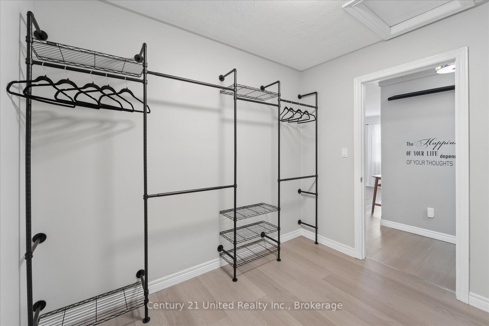 262 Bowen Drive Property Photo 26