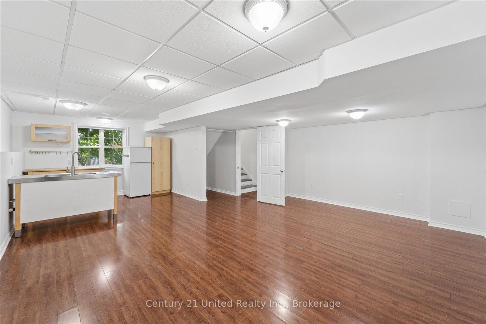 262 Bowen Drive Property Photo 34