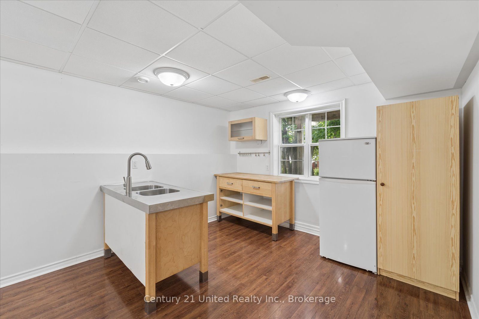 262 Bowen Drive Property Photo 36
