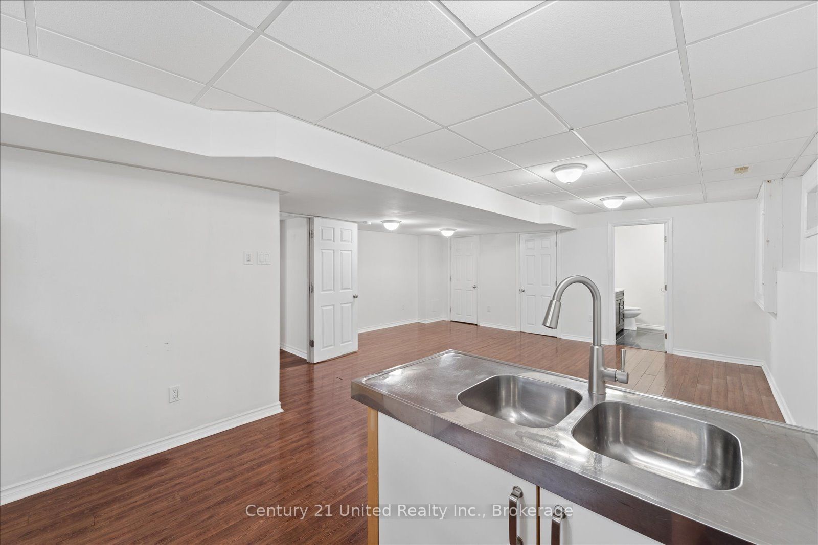 262 Bowen Drive Property Photo 38