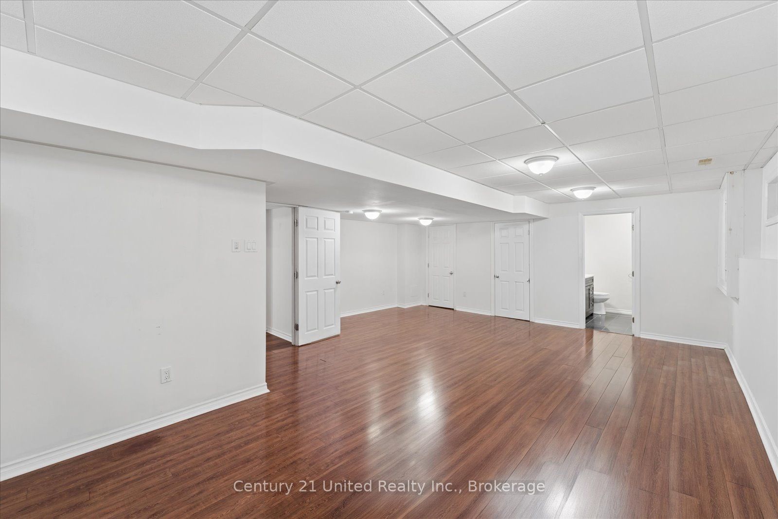 262 Bowen Drive Property Photo 38