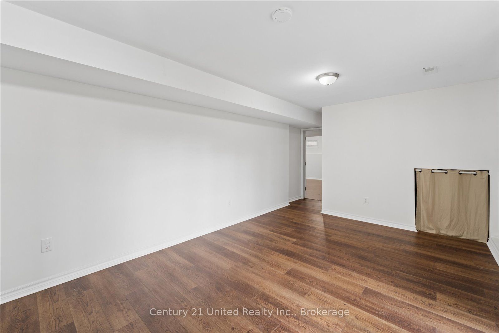 262 Bowen Drive Property Photo 42