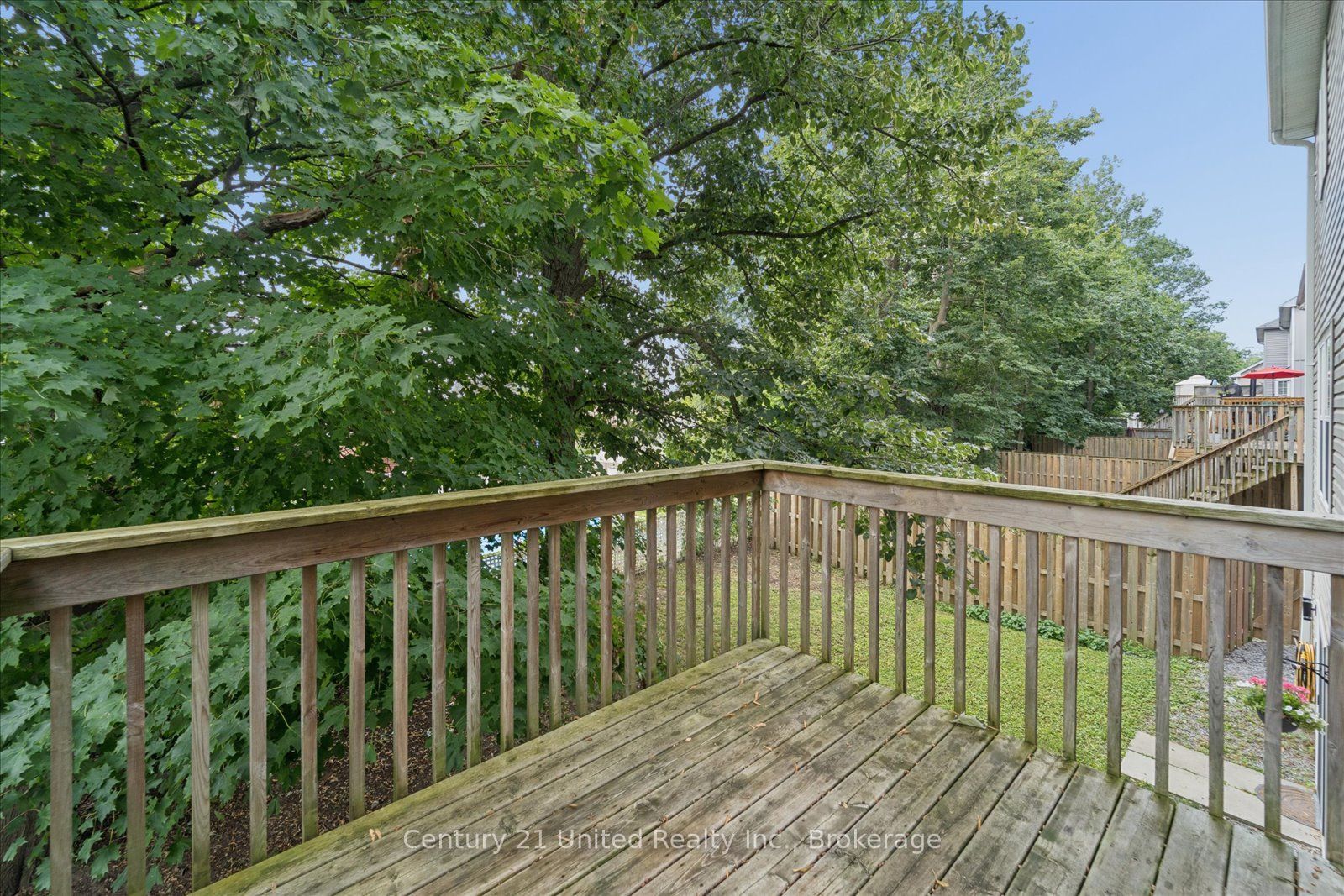 262 Bowen Drive Property Photo 47