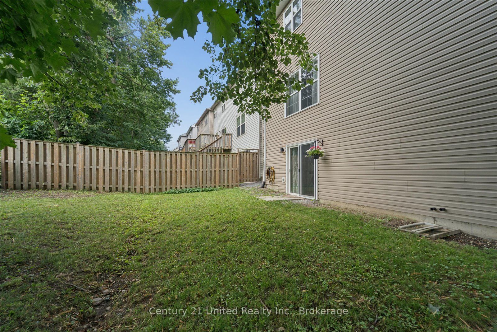 262 Bowen Drive Property Photo 50