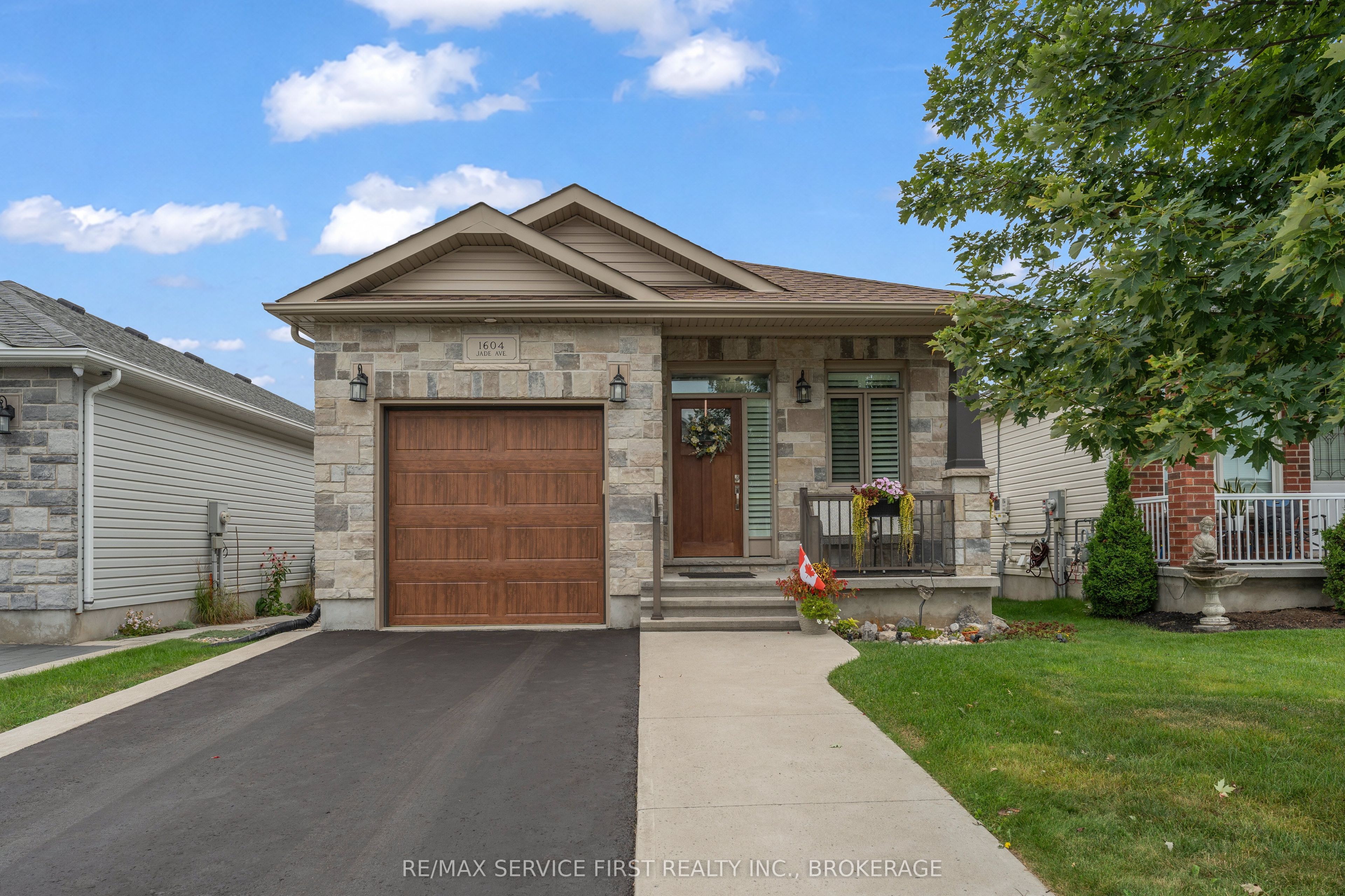 1604 Jade Avenue Property Photo 3