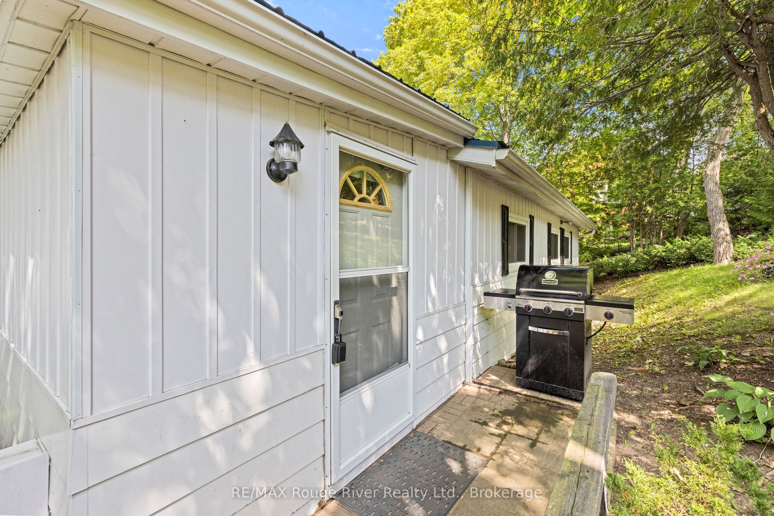 68 Robins Road 182 Property Photo 6
