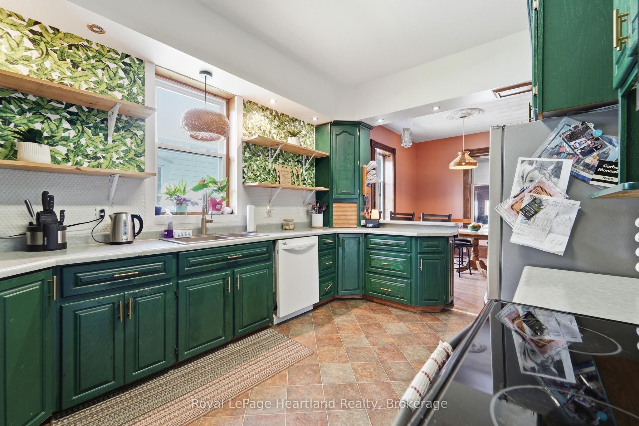 109 Goderich Street Property Photo 6