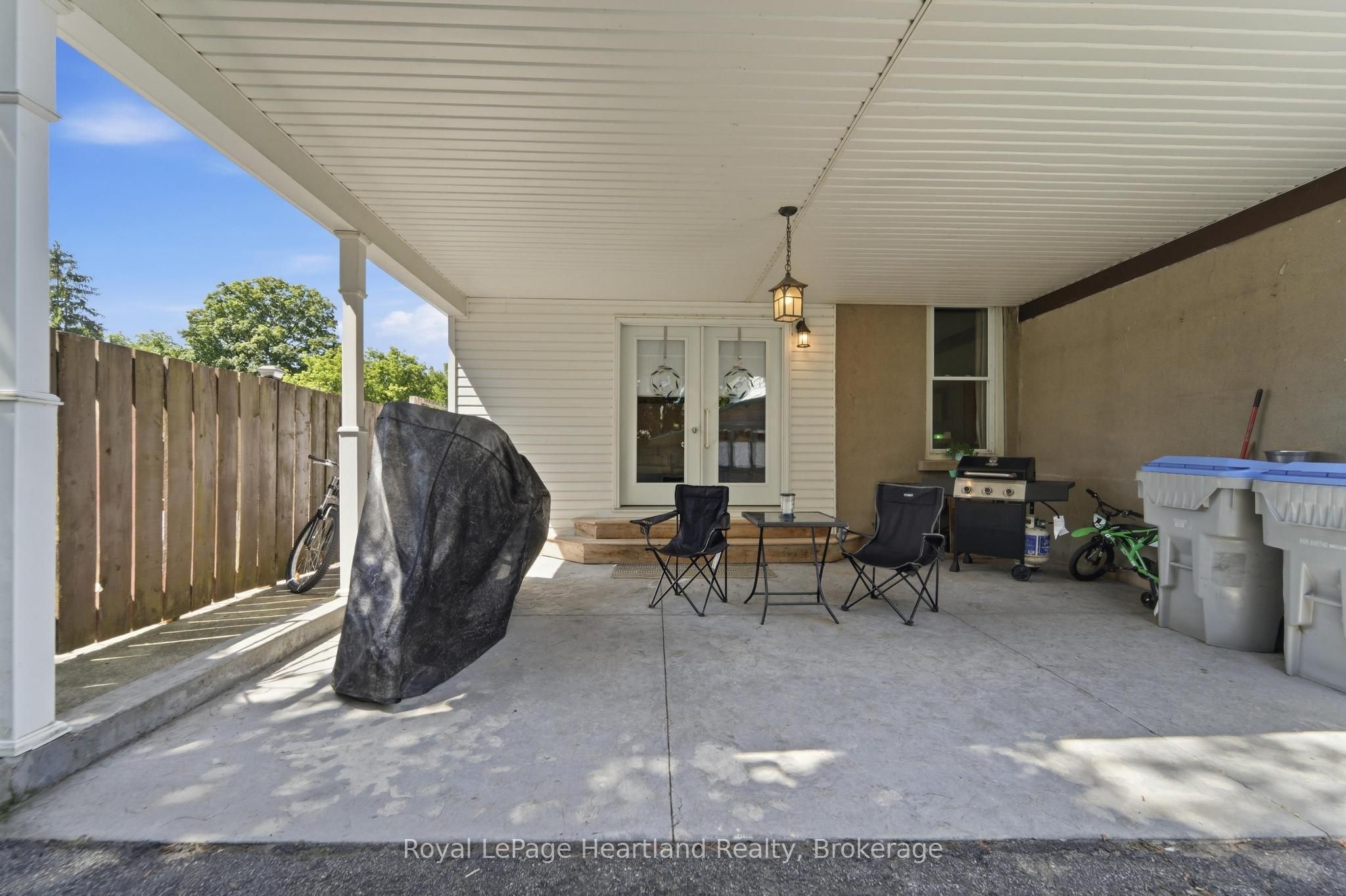 109 Goderich Street Property Photo 37
