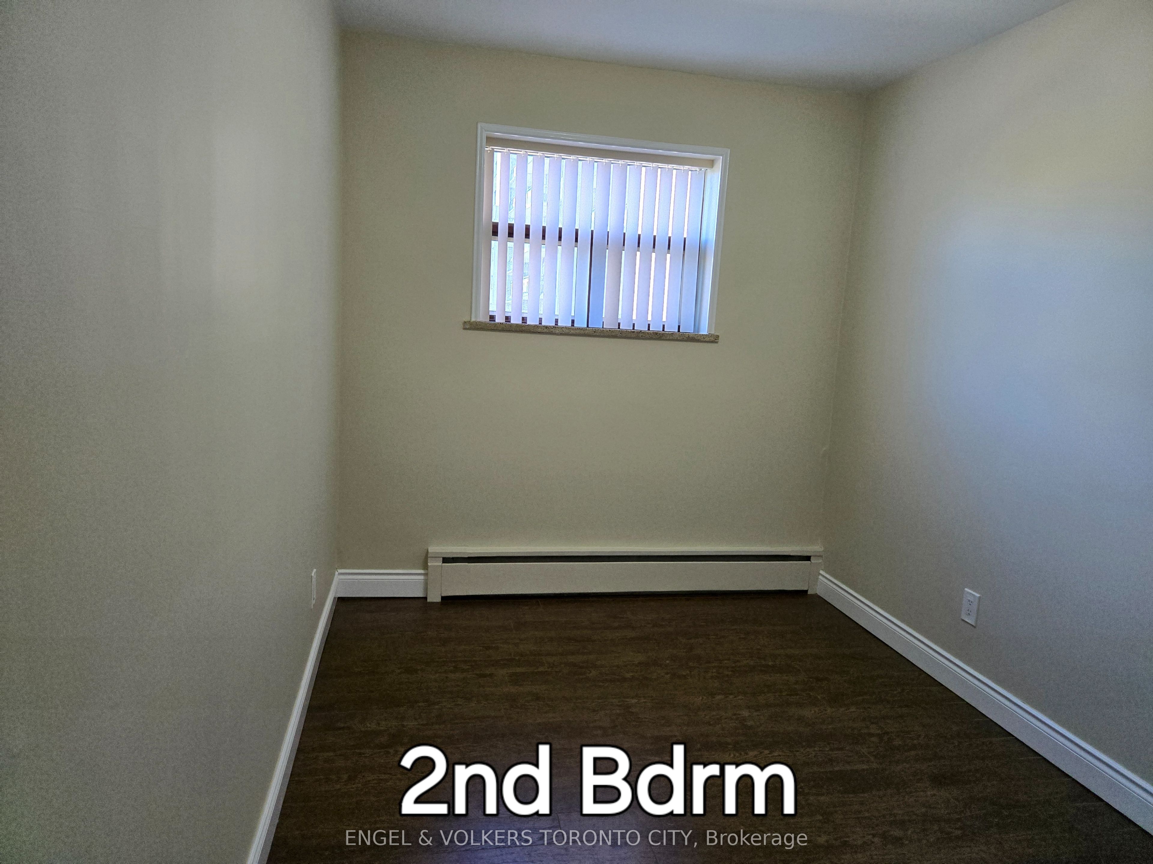 416 E 42nd Street 207 Property Photo 9