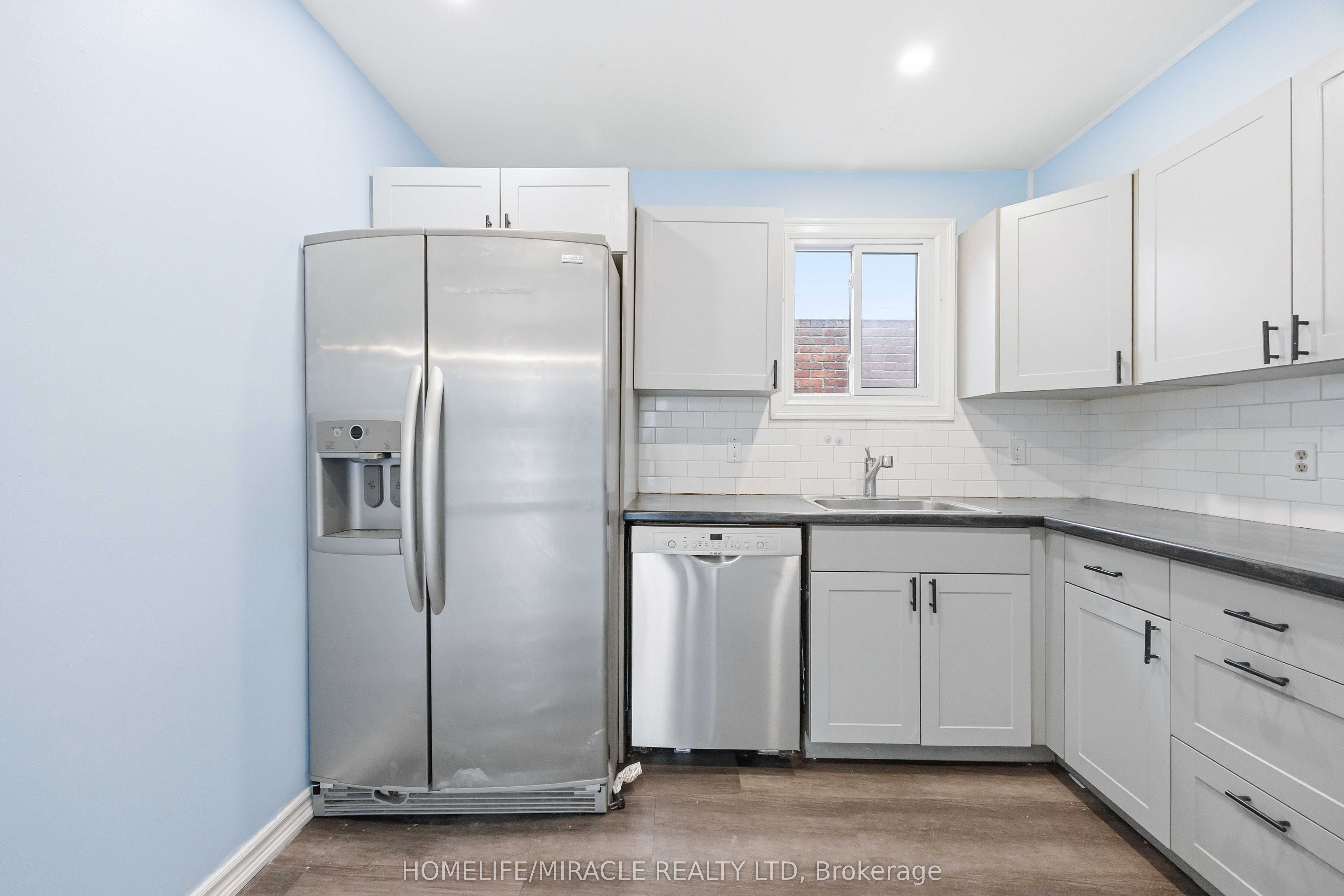 839 Mountain Ash Road Property Photo 8