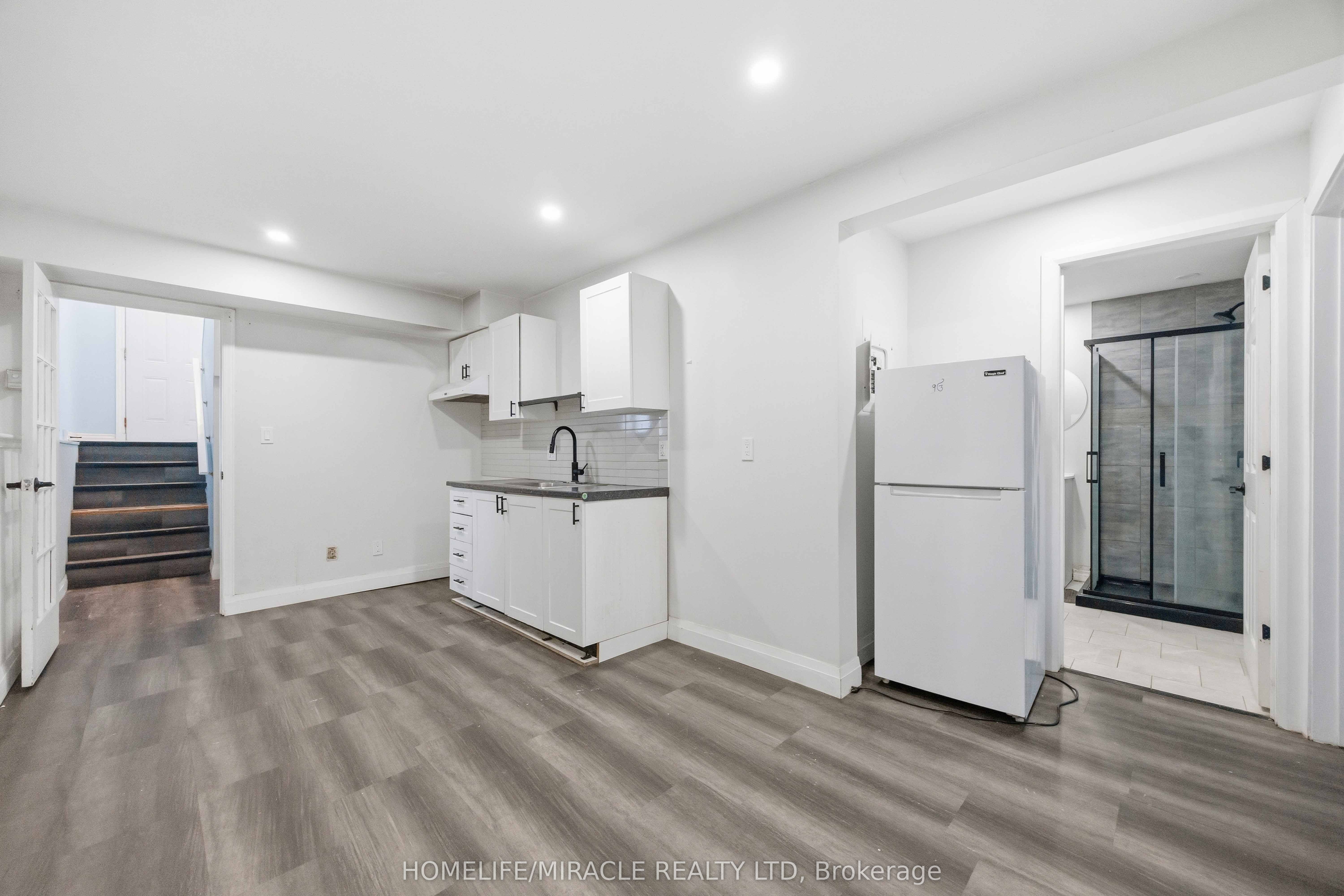 839 Mountain Ash Road Property Photo 20