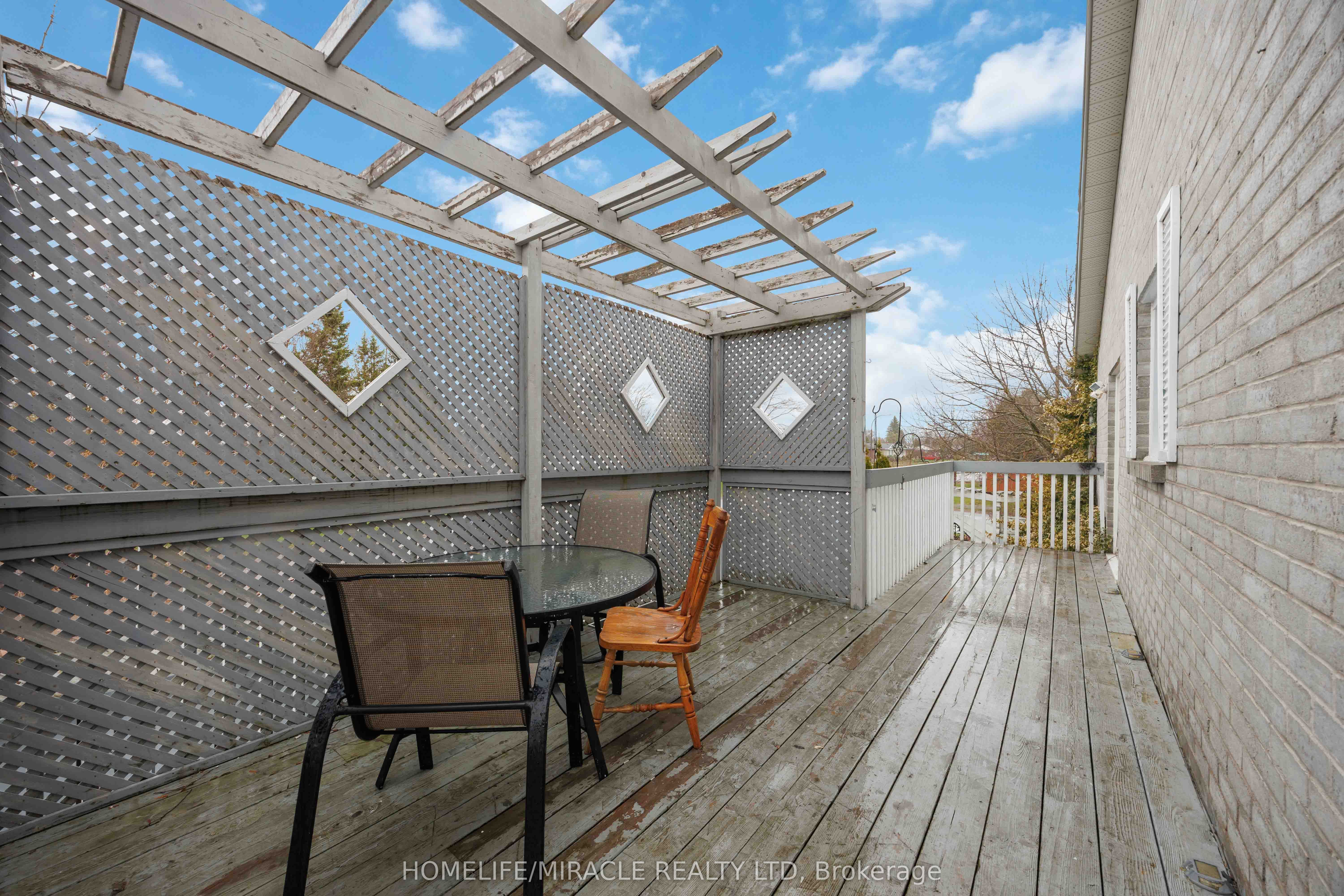 839 Mountain Ash Road Property Photo 28