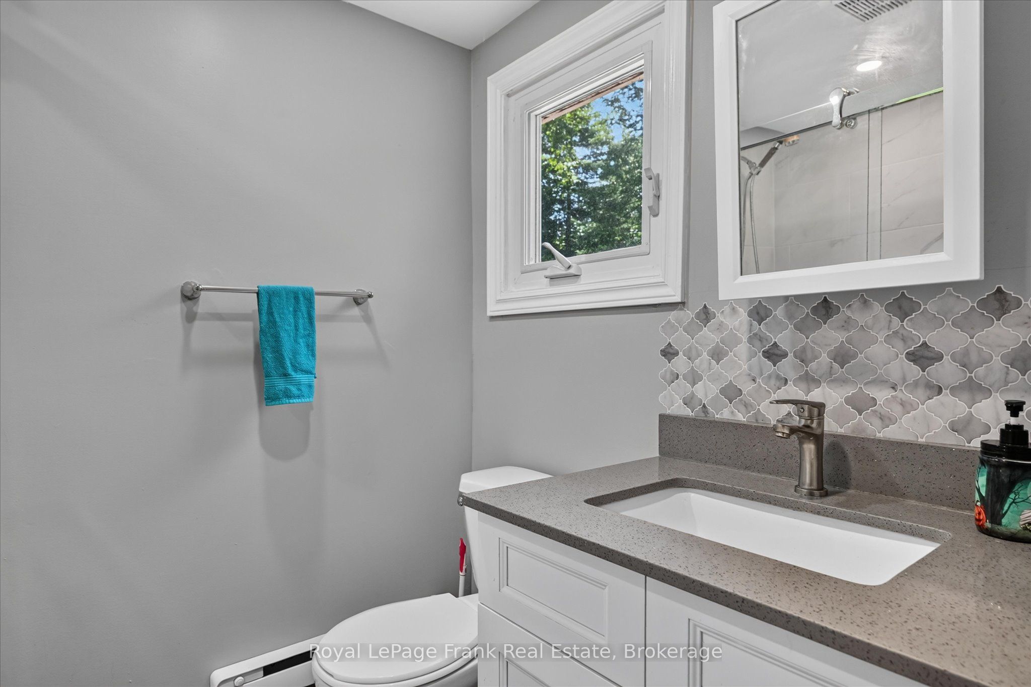 280 Edwina Drive Property Photo 33