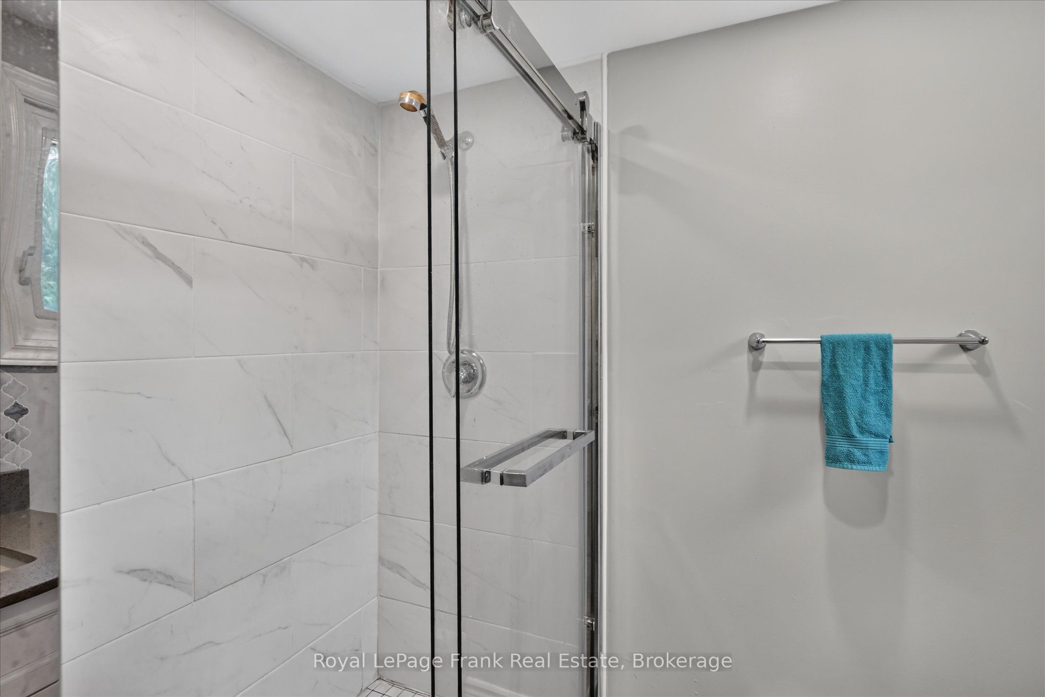 280 Edwina Drive Property Photo 34