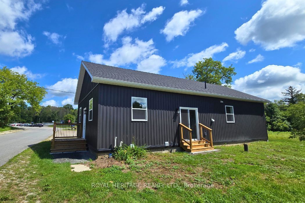 1009 Elm Tree Road Property Photo 3