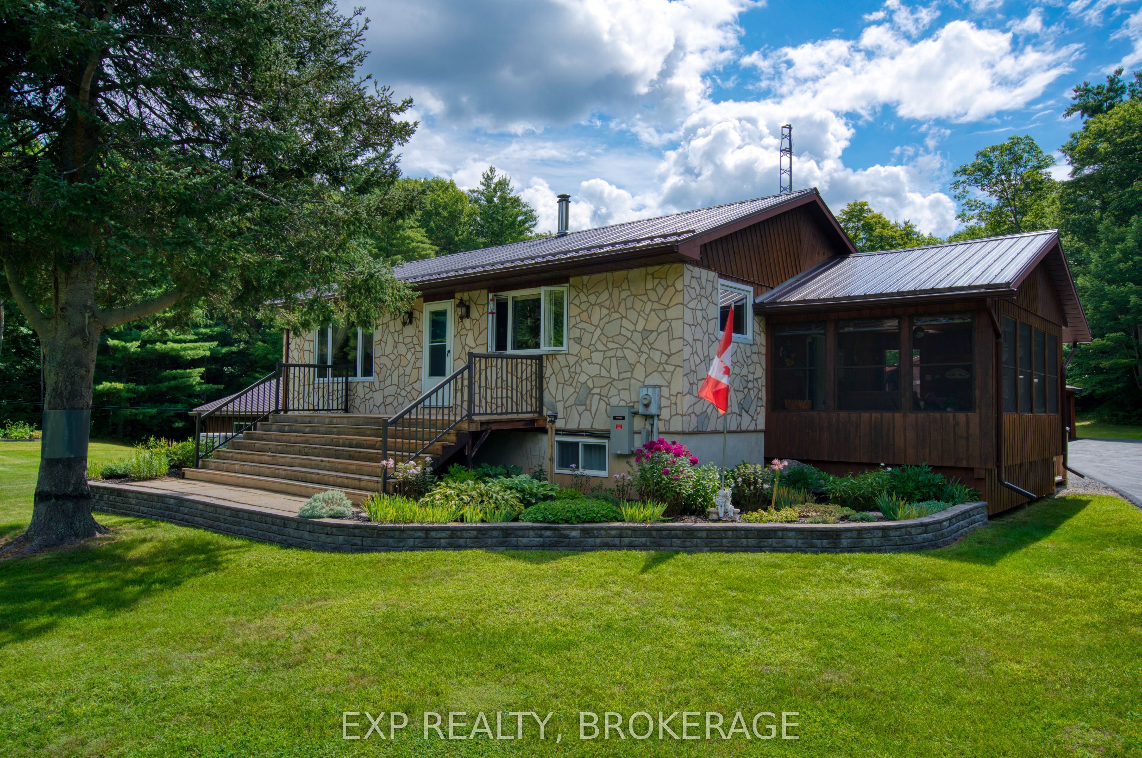 2677 Ardoch Road Property Photo 45