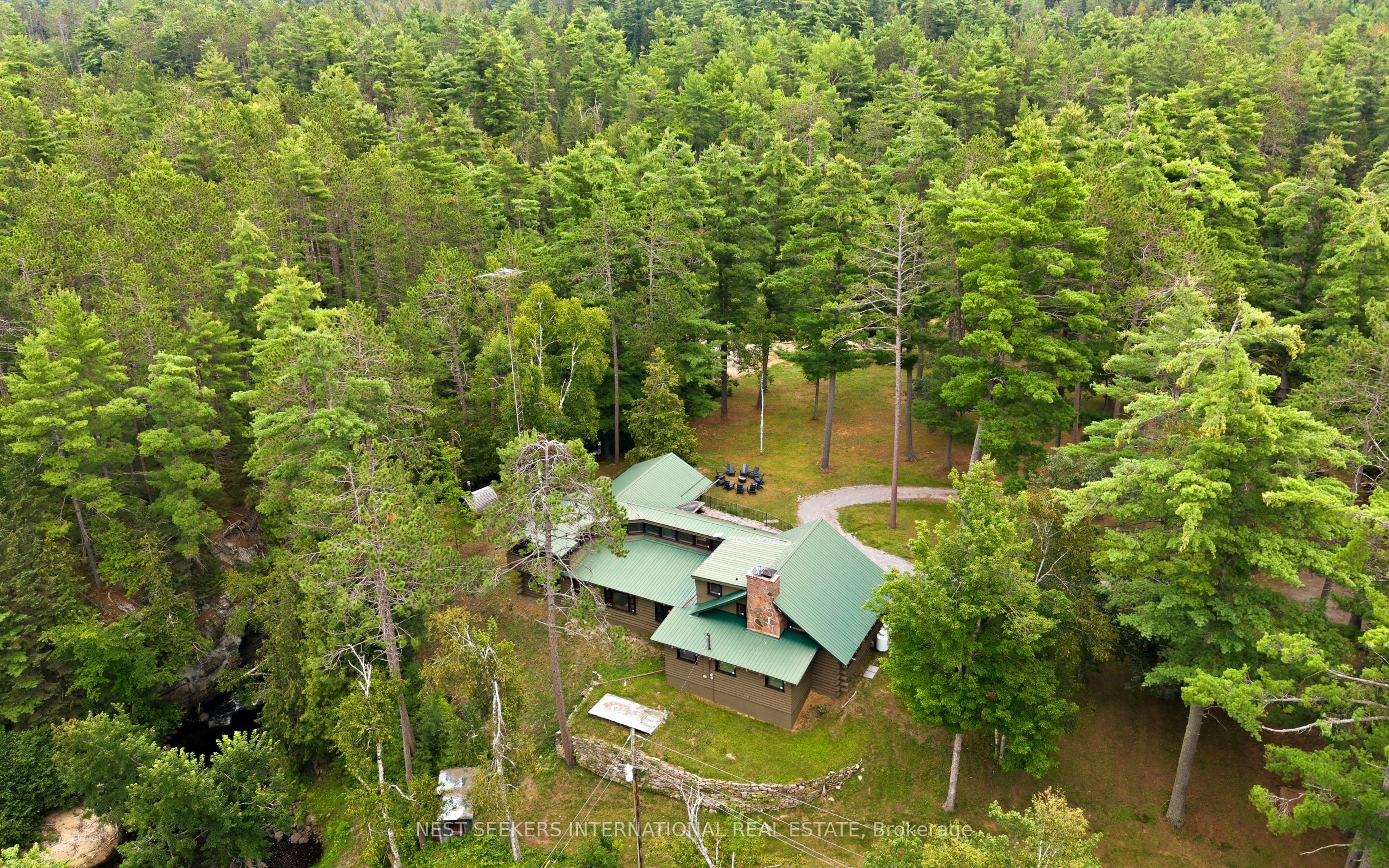 7953 Highway 28 Property Photo 4