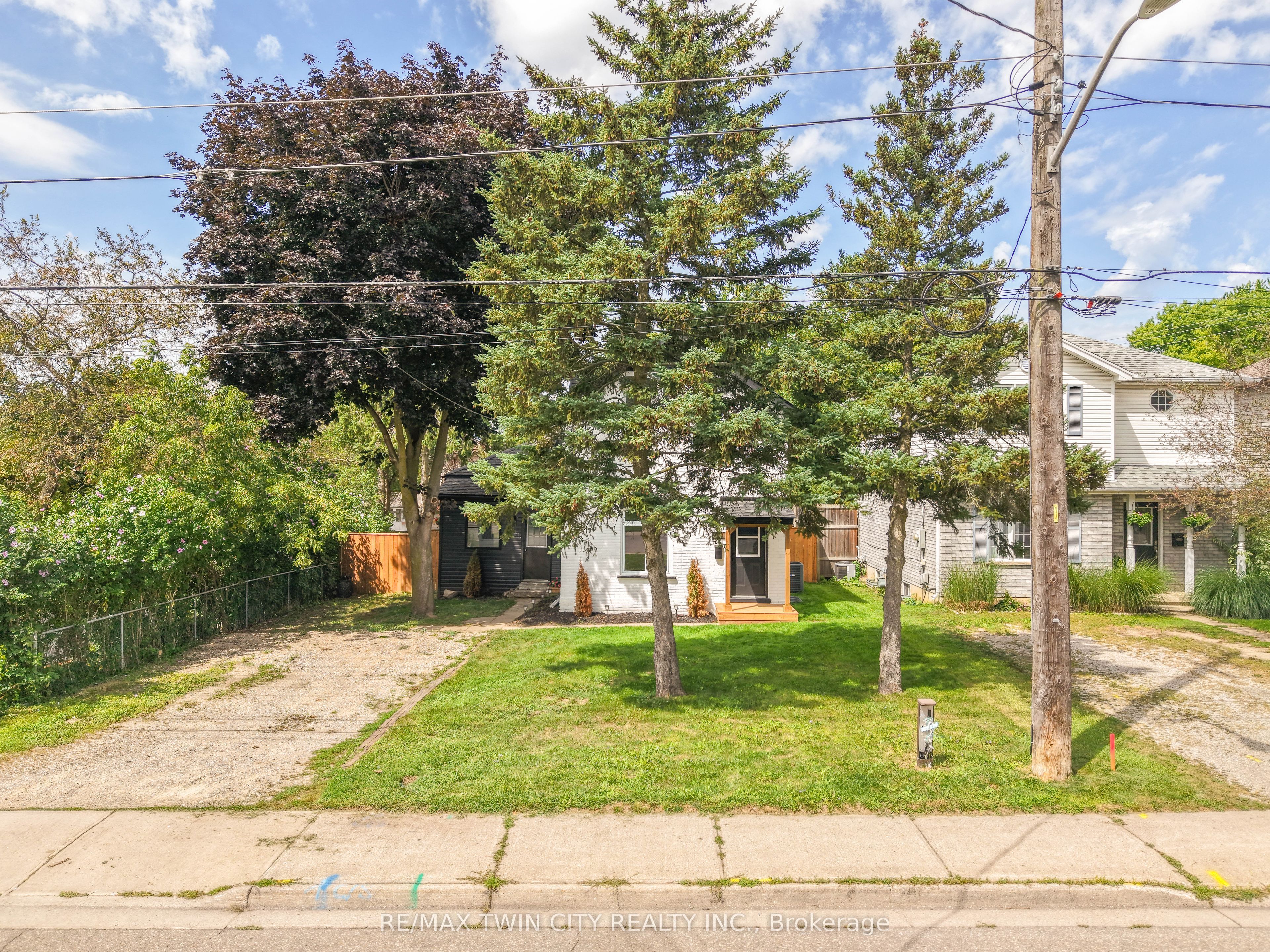 150 Stanley Street Property Photo 45