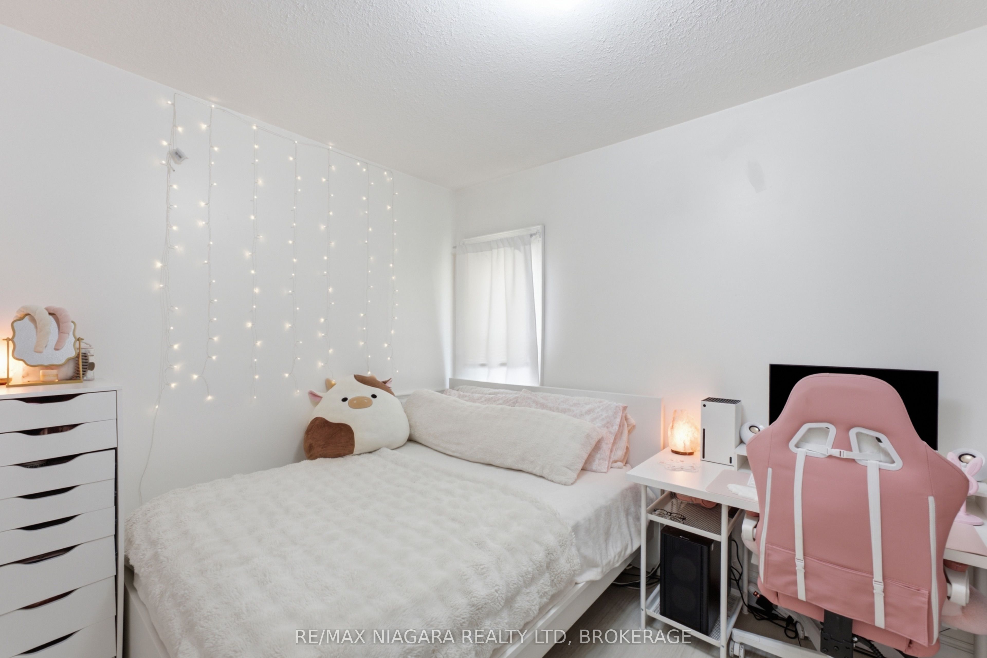 4491 Canborough Road Property Photo 13