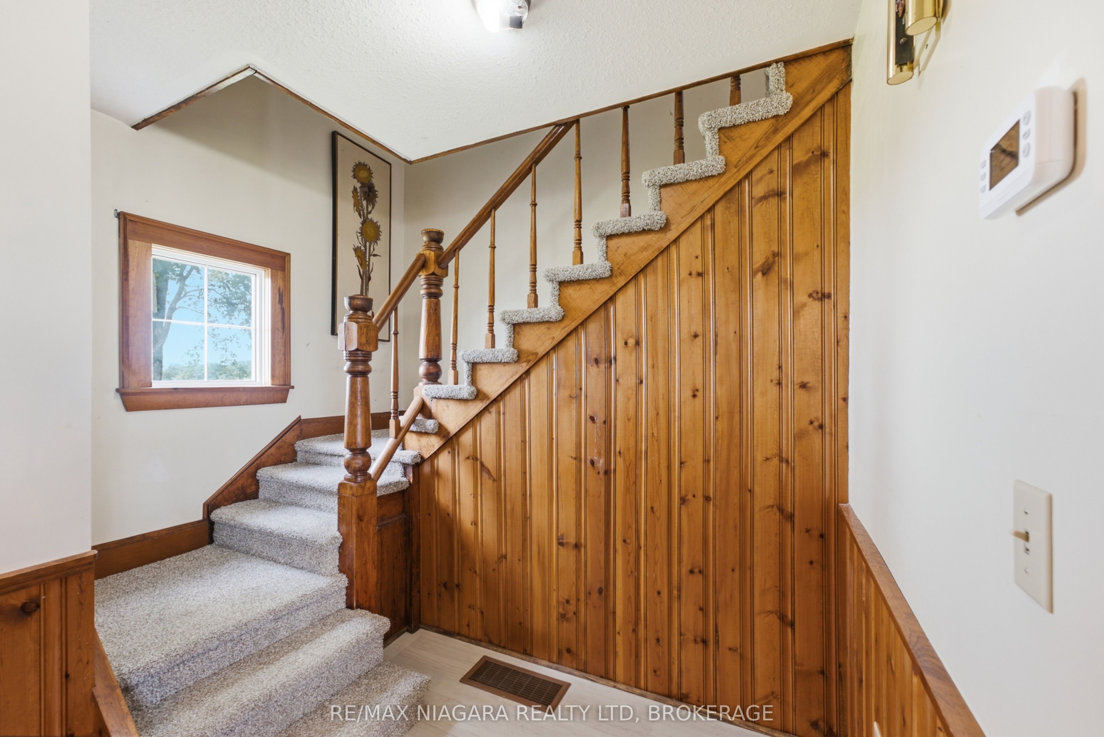 4491 Canborough Road Property Photo 14