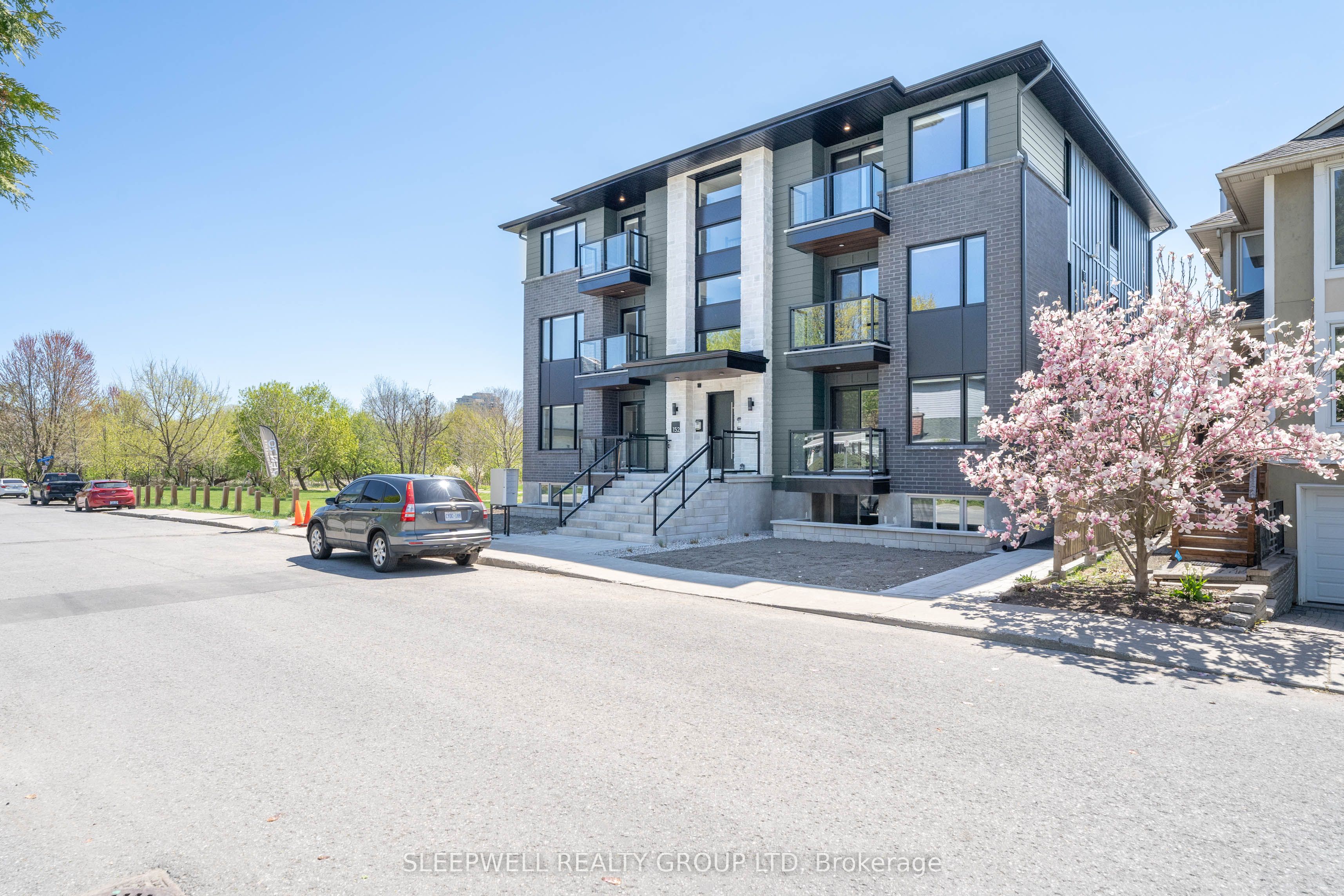 152 Springhurst Avenue 5 Property Photo 1