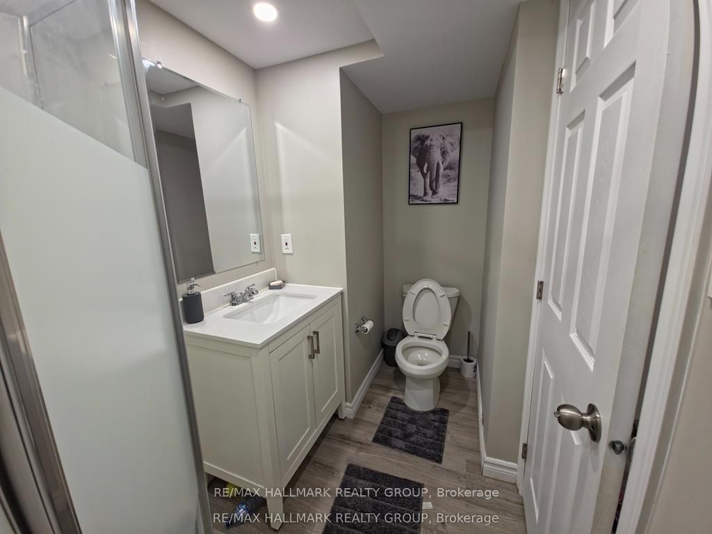 16 Tedwyn Drive Property Photo 10