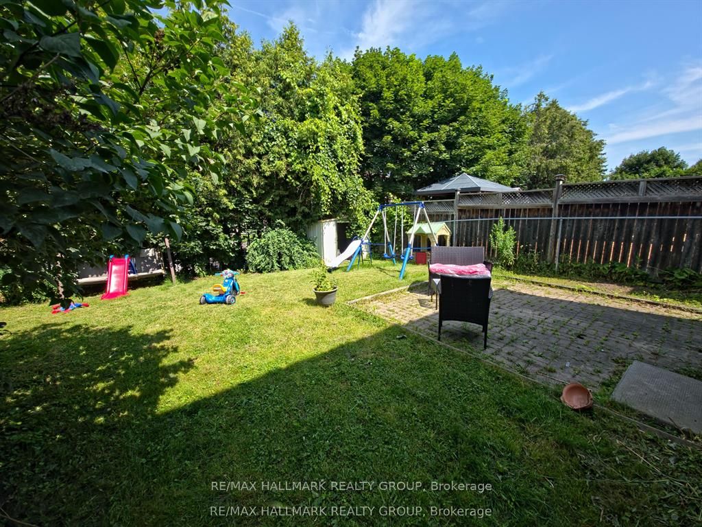 16 Tedwyn Drive Property Photo 21