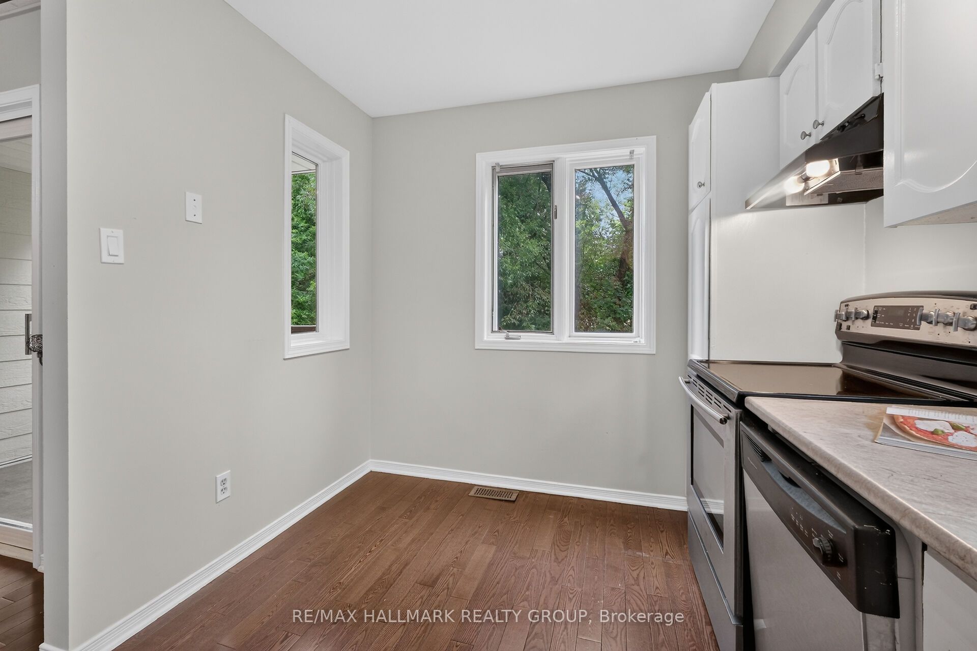 1427 Forge Street Property Photo 14