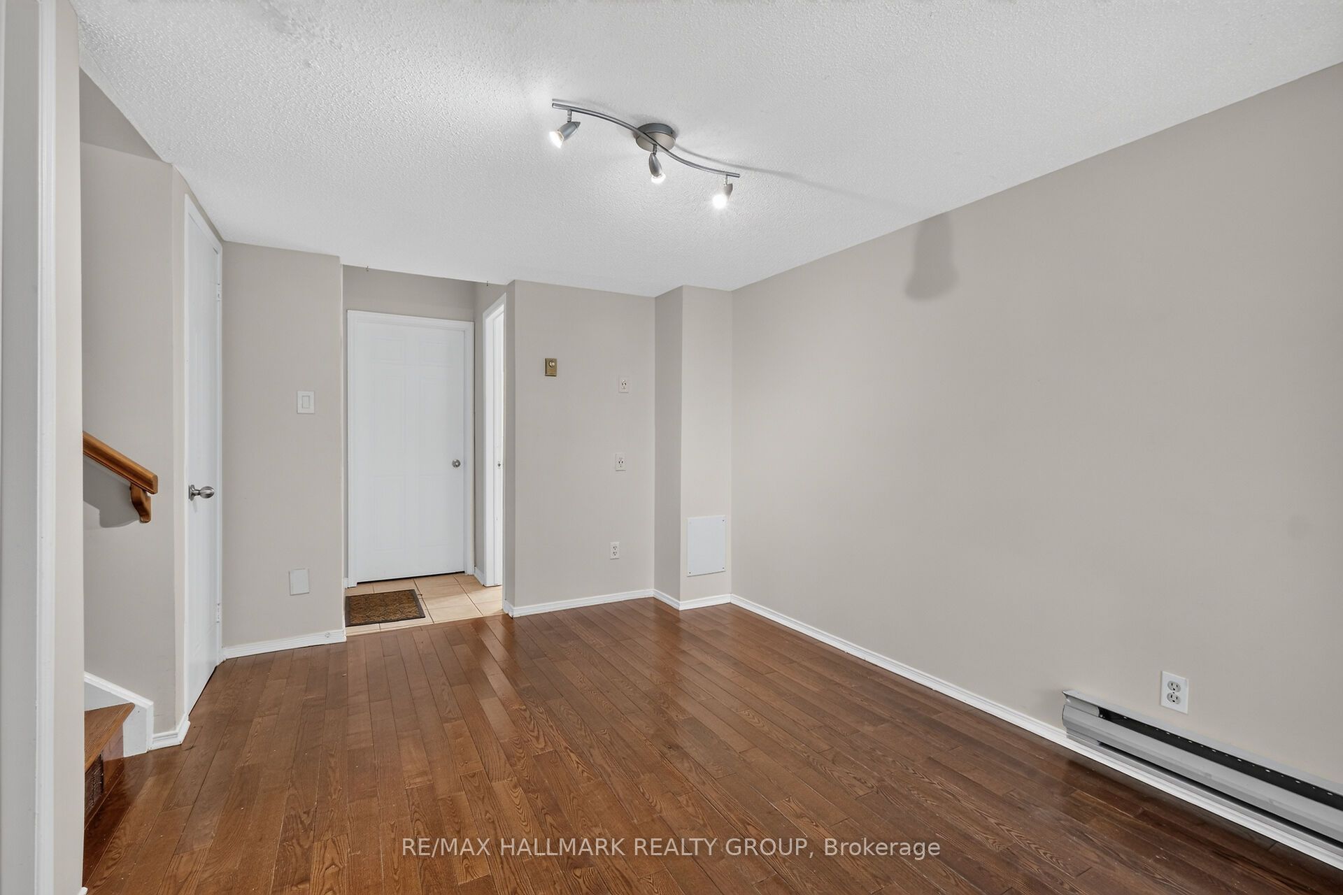 1427 Forge Street Property Photo 29