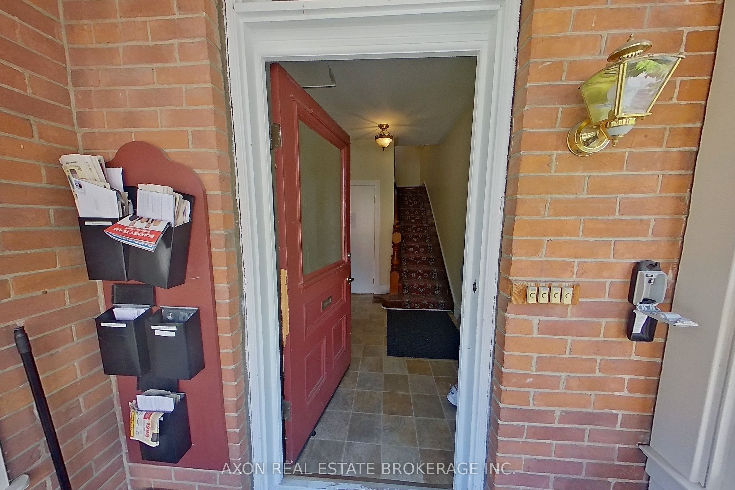 408 Albert Street Property Photo 11