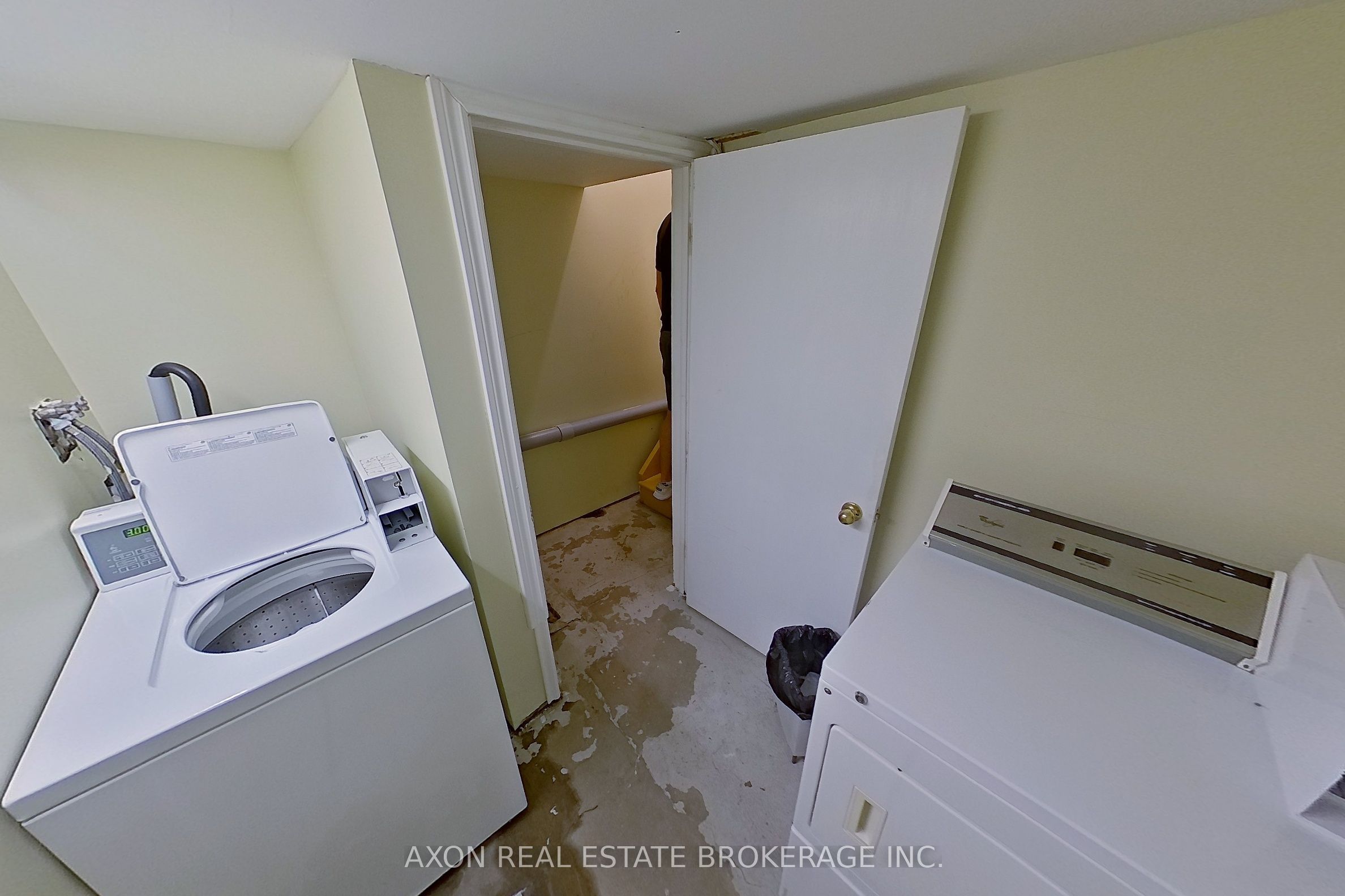 408 Albert Street Property Photo 26