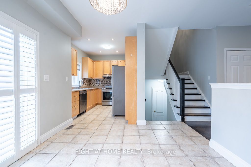 27 Panorama Way Property Photo 8